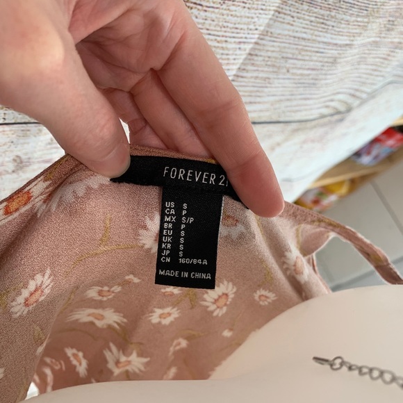 Forever 21 Spaghetti Strap size Sp - H-08 - Picture 4 of 4